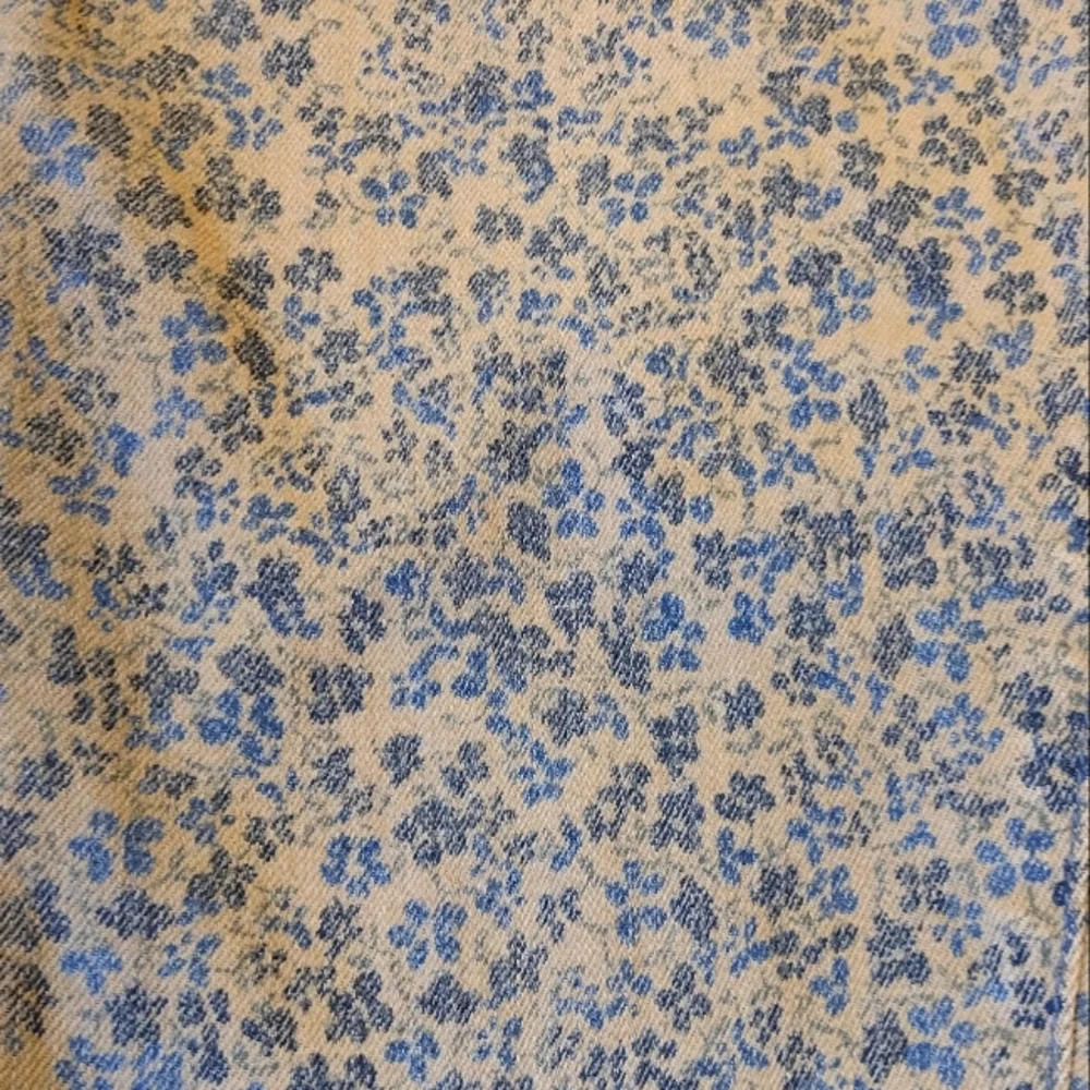 Free People mustard blue floral skinny jeans size 26